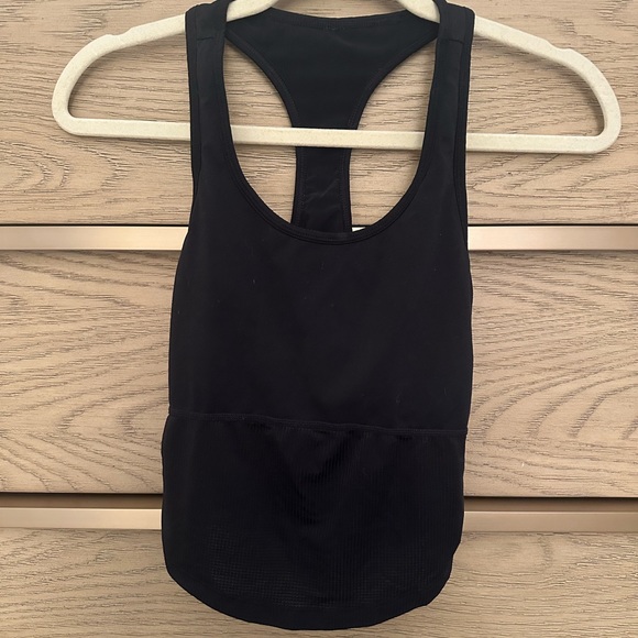 Fabletics Black Racerback Tank Top - Picture 1 of 4